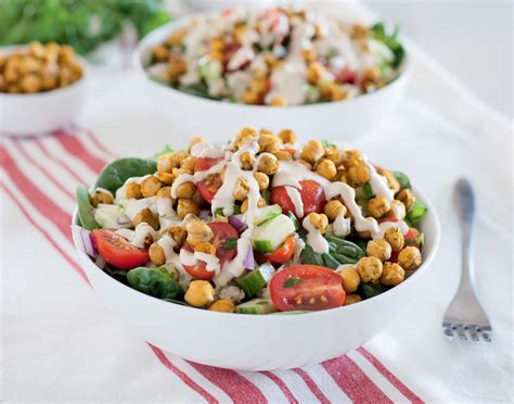 mediterranean-quinoa-bowls-with-roasted-chickpeas image