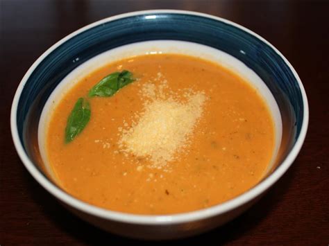 homemade-tomato-soup-busy-mom image