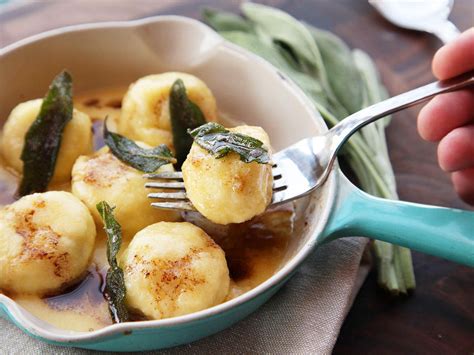 the-easiest-way-to-make-april-bloomfields-ricotta-gnudi image