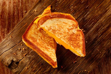 beer-soaked-grilled-cheese-american image