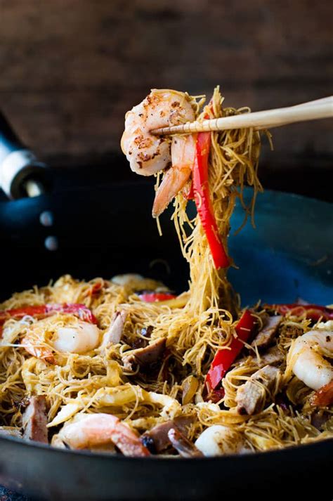 singapore-noodles-recipetin-eats image
