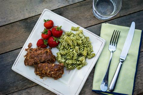 healthy-meatloaf-recipe-with-oatmeal-gf-easy-real image