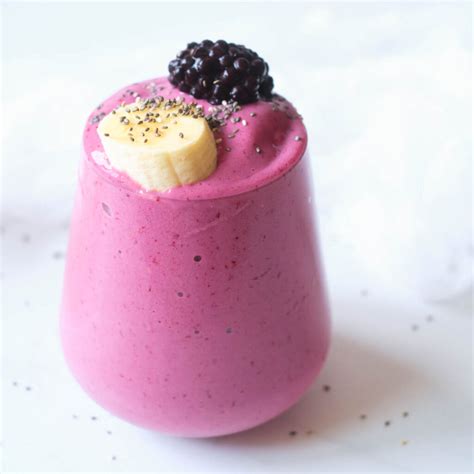 strawberry-blackberry-banana-smoothie-keeping-the-peas image
