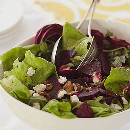 green-salad-roasted-beets-goat-cheese-almonds image