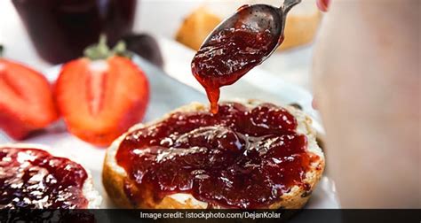 how-to-make-mixed-fruit-jam-at-home-recipe-inside image