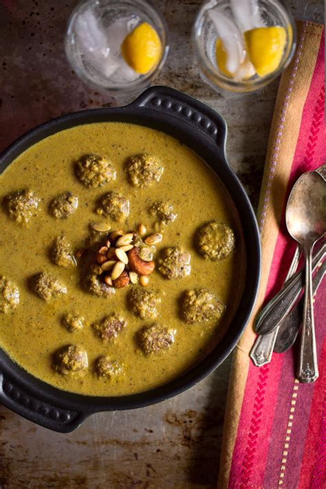 lamb-kofta-curry-recipe-indian-simmer image