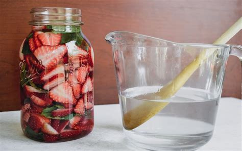 how-to-make-strawberry-vodka-easy-recipe-photos image