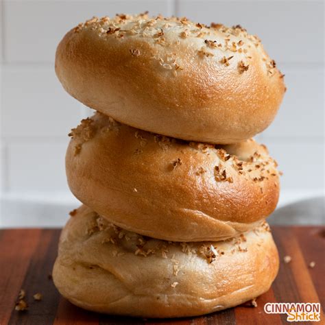 stuffed-onion-bagels-bursting-with-onion-flavor-inside image