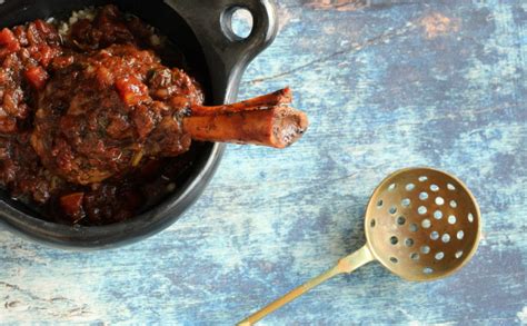 slow-cooked-lamb-shanks-in-red-wine-ketohh image