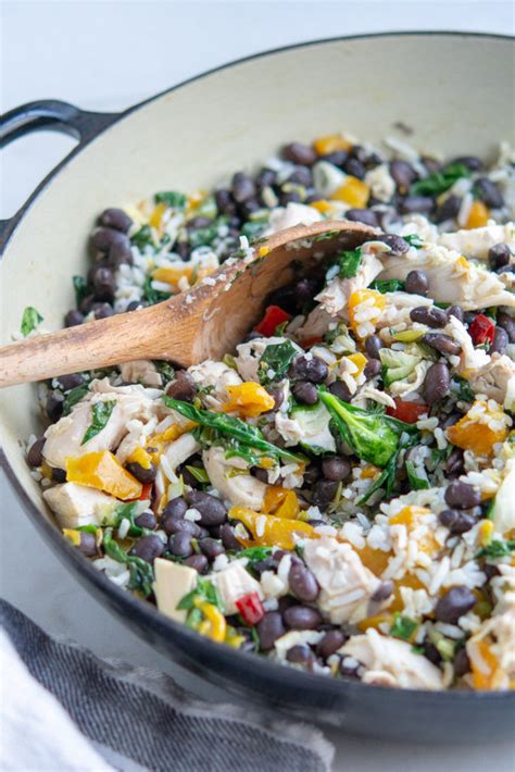 chicken-and-black-bean-skillet-with-brown-rice image