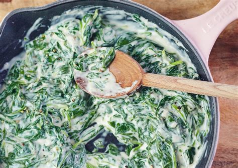 how-to-make-creamed-spinach-with-fresh-or-frozen image