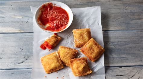 how-to-make-toasted-ravioli-the-st-louis-classic-food image