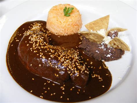 mole-sauce-mole-poblano-negro-sauce-recipe-best image