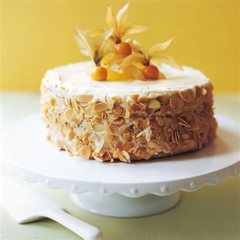 lemon-and-almond-cake-with-amaretto-dessert image