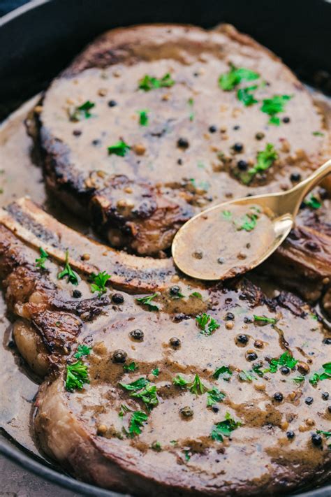 rib-eye-steak-skillet-with-peppercorn-sauce-the-food-cafe image