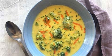 copycat-panera-broccoli-cheddar-soup image
