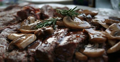 10-best-london-broil-with-mushrooms-recipes-yummly image
