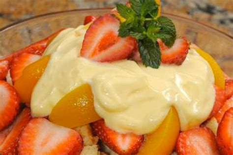 strawberry-peach-trifle-the-cooking-mom image