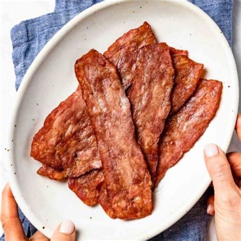 how-to-cook-turkey-bacon-in-the-oven-foolproof image