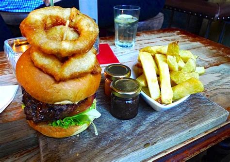 the-definition-of-a-pub-burger-first-we-feast image