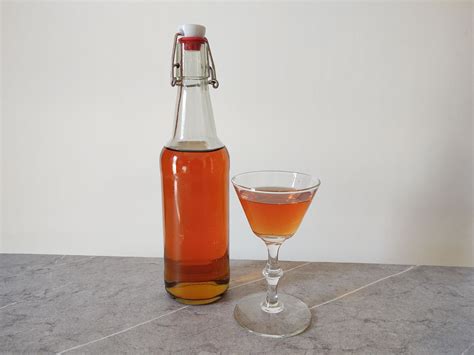 diy-sweet-vermouth-recipe-the-spruce-eats image