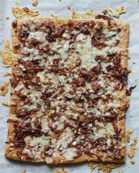 caramelized-onion-flatbread-whats-gaby-cooking image