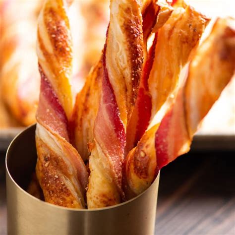 puff-pastry-cheese-straws-with-bacon-recipe-the image