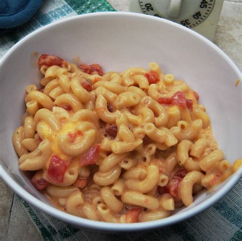 mexican-macaroni-and-cheese-so-easy-its-almost image