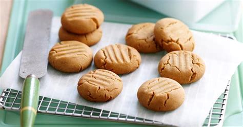 gingernut-biscuits-food-to-love image