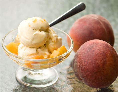 fresh-peach-topping-recipe-for-ice-cream-the image