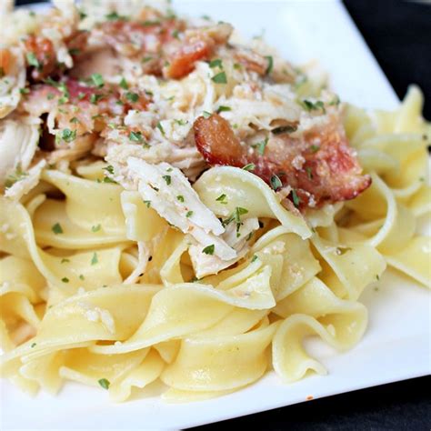 creamy-chicken-and-noodles-with-bacon-slow image