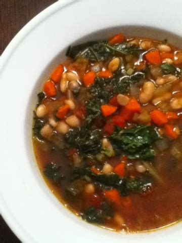 tuscan-style-cannellini-bean-and-kale-soup image