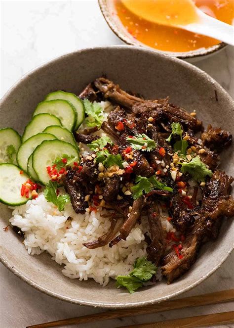 caramelised-vietnamese-shredded-beef-recipetin-eats image