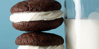 chocolate-cream-filled-sandwich-cookies image