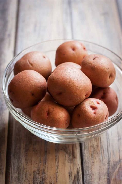 quick-easy-smashed-red-potatoe-recipe-foodal image