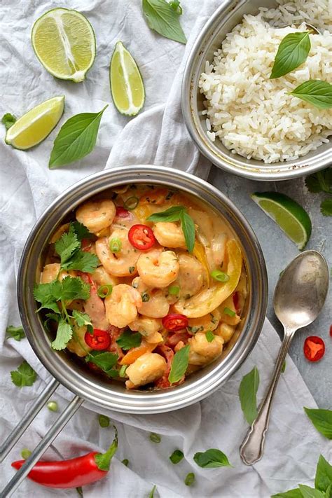 prawns-in-an-easy-thai-coconut-sauce-domestic image