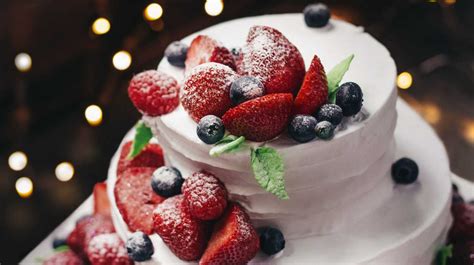 21-winter-cakes-you-must-try-this-homemade image