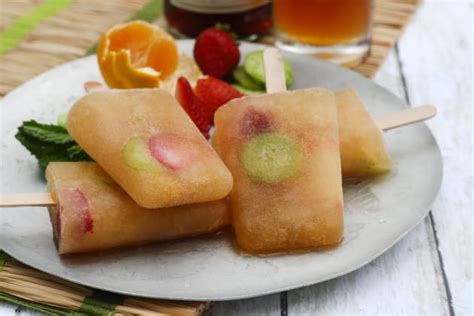 pimms-cup-ice-pops-recipe-food-fanatic image