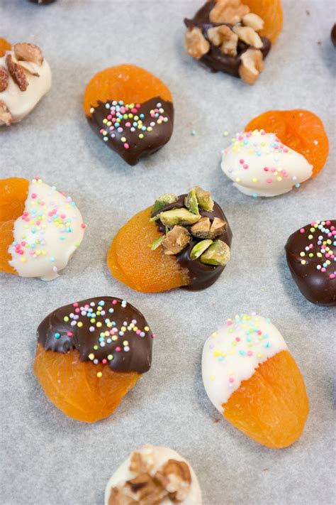 chocolate-dipped-apricots-the-sugar-coated-cottage image