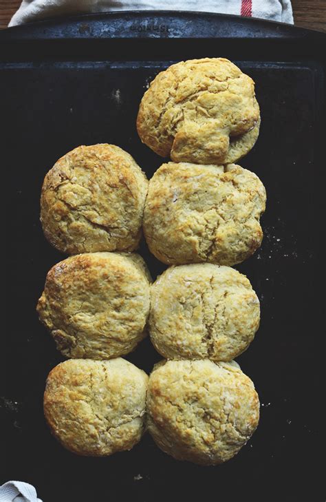best-vegan-biscuit-recipe-minimalist-baker image
