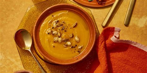 how-to-make-pumpkin-carrot-soup-womans-day image