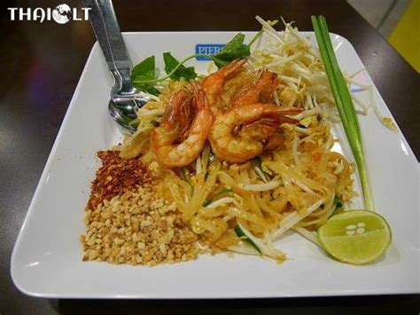 pad-thai-thai-stir-fried-noodles-pad-thai image