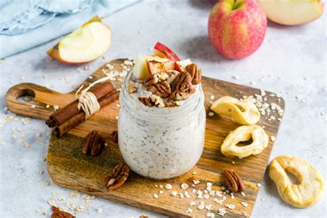 apple-pie-overnight-oats-clean-food-crush image