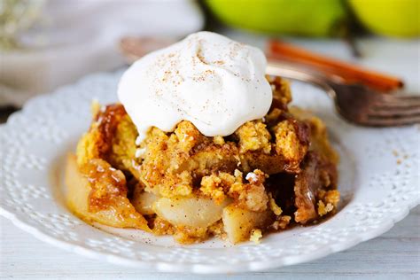 easy-pear-cobbler-recipe-made-with-fresh-pears-the image