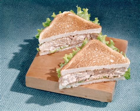 julia-childs-secret-to-the-perfect-tuna-sandwich image