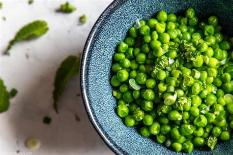 peas-with-mint-and-spring-onion-easy-to-make-peas image