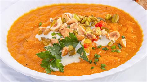 roasted-garlic-pumpkin-soup-recipe-rachael-ray-show image
