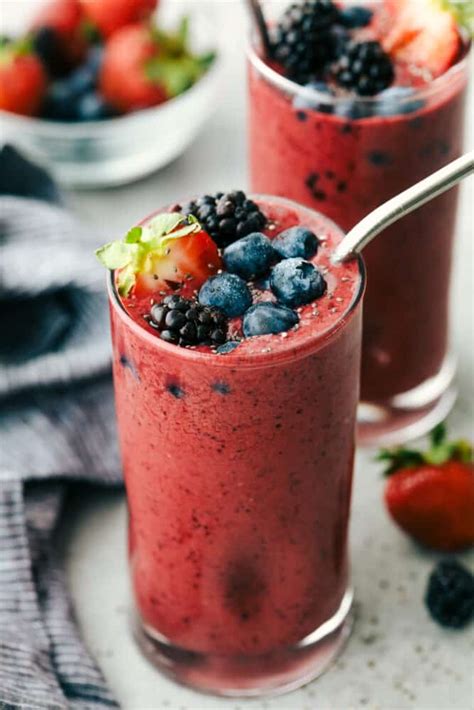 simple-mixed-berry-smoothie-recipe-the-recipe-critic image