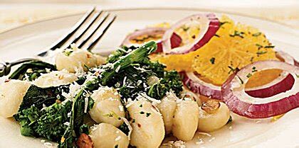gnocchi-broccoli-rabe-caramelized-garlic image