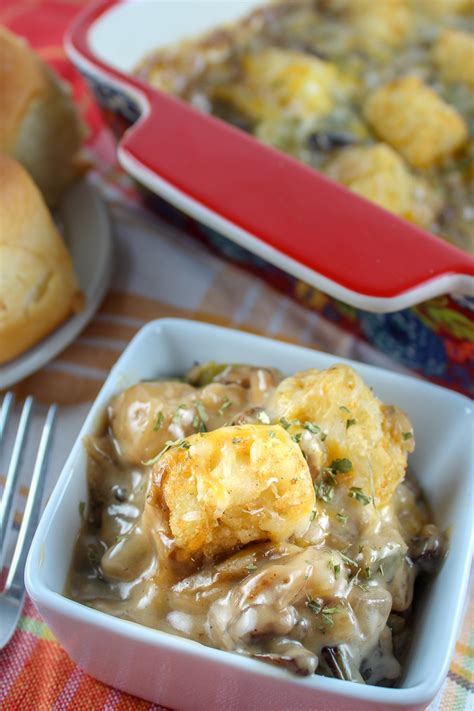 vegetarian-tater-tot-casserole-the-food-hussy image